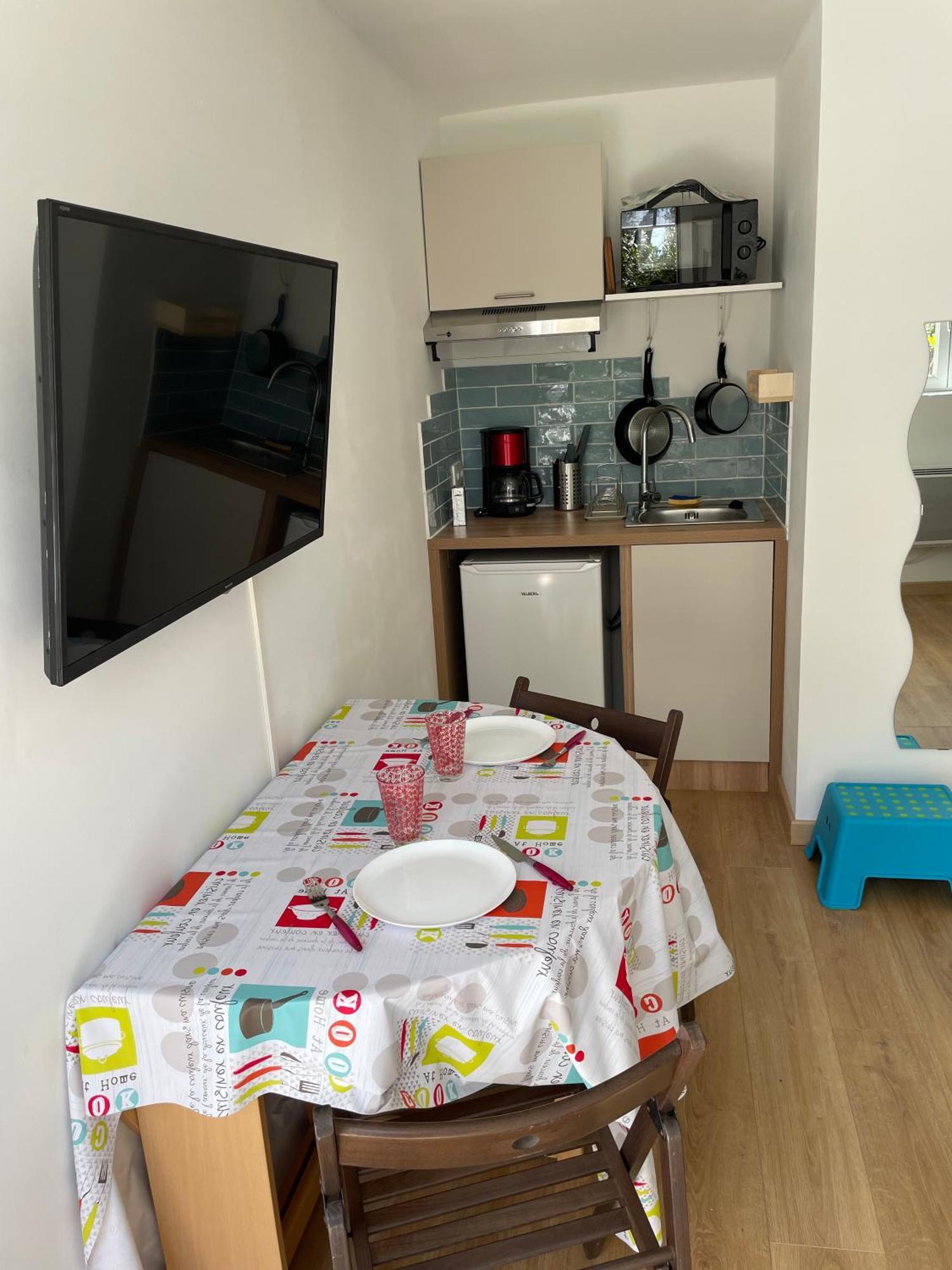Apartment Confortable Au Calme Avec Acces Piscine Et Parking
