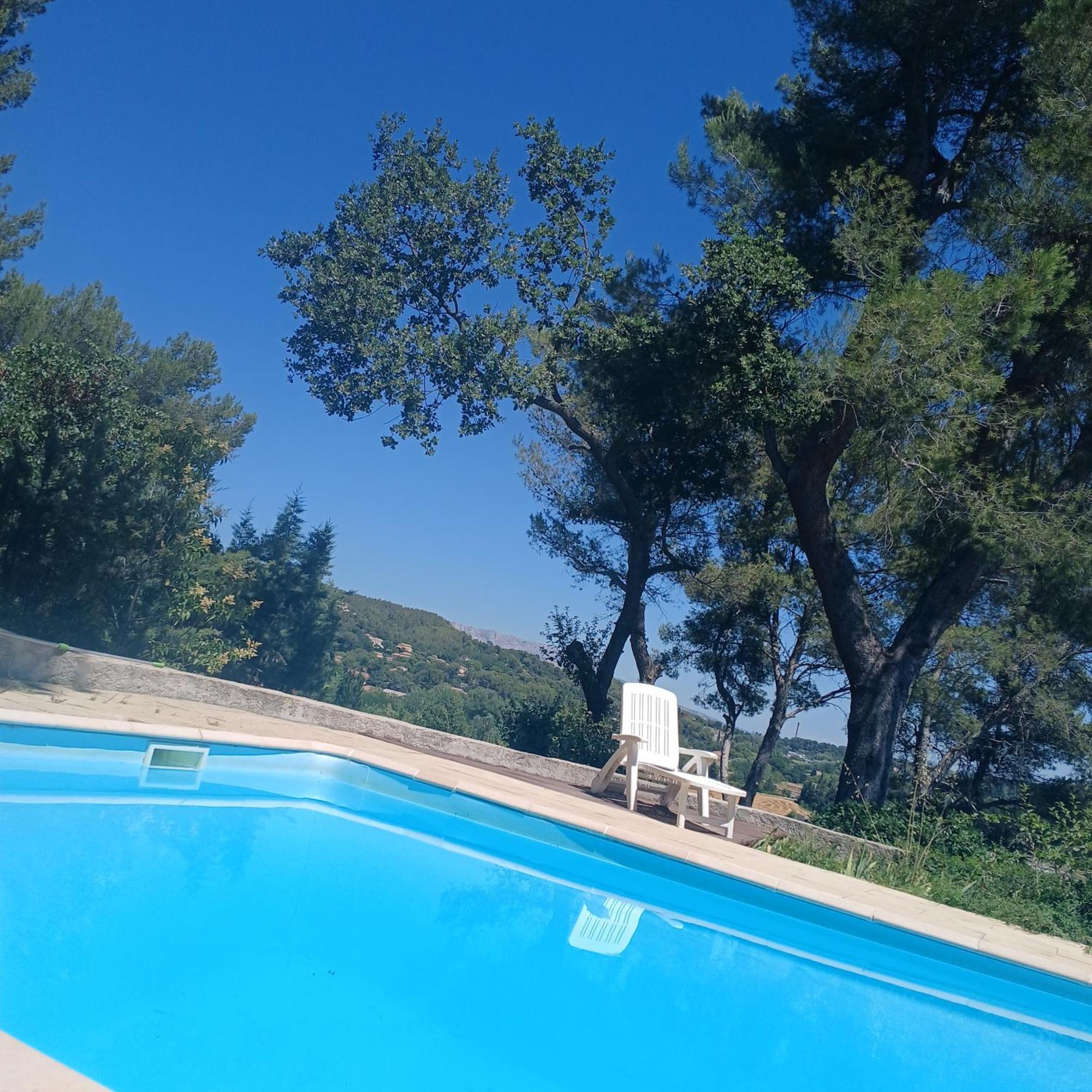Confortable Au Calme Avec Acces Piscine Et Parking * Bouc-Bel-Air
