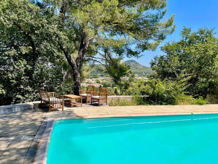 Apartment Confortable Au Calme Avec Acces Piscine Et Parking *