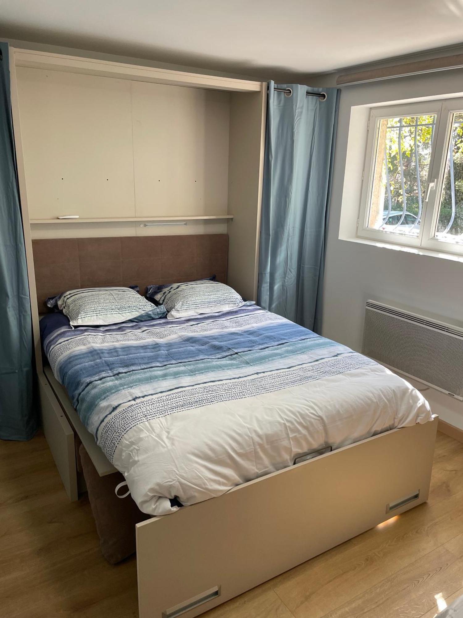 Confortable Au Calme Avec Acces Piscine Et Parking